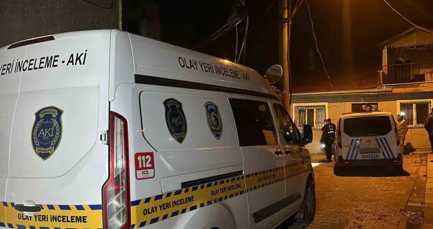 Uşak’ta oğlu tarafından sopayla darp edilen baba kaldırıldığı hastanede hayatını