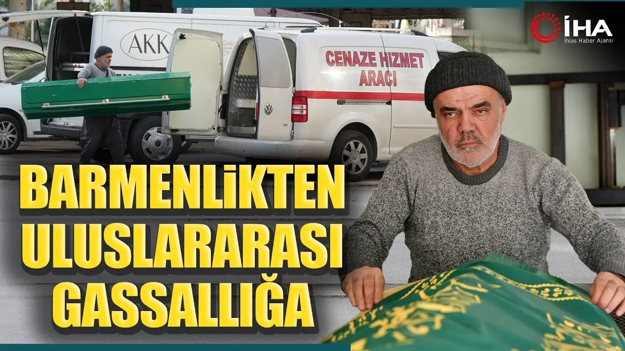 Antalya’da yaşayan 57 yaşındaki Mehmet Erbey, garsonluk ve ambulans şoförlüğü