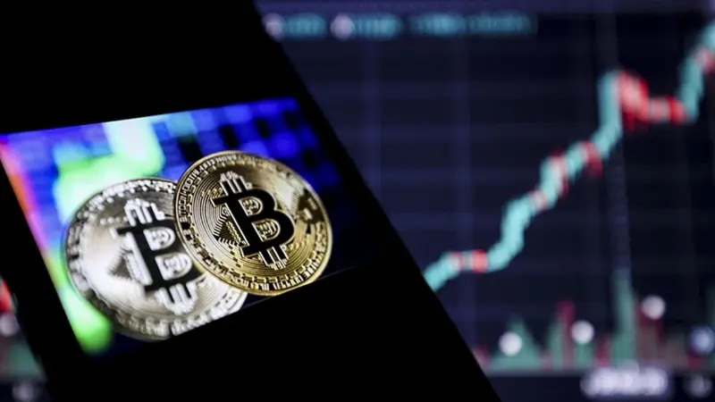 Geçen sene hızla yükselen Bitcoin'den yeni rekor geldi. Bitcoin 109