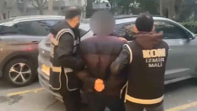 İzmir'de iflas etmiş bir sigorta şirketinin hisselerini yasa dışı yollarla