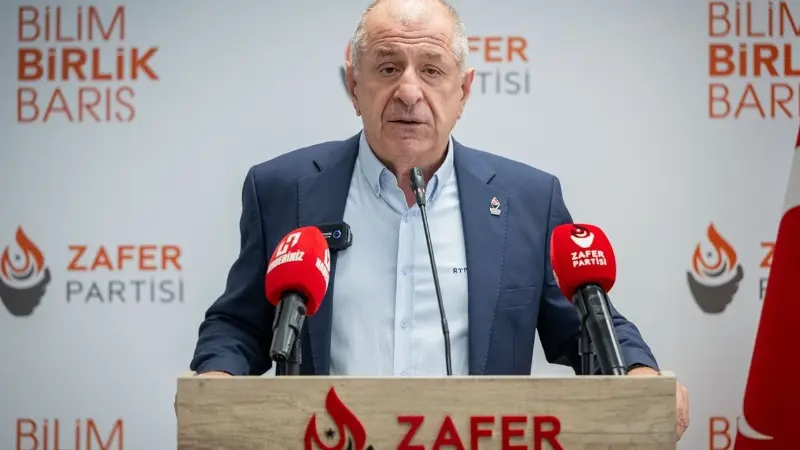 Zafer Partisi Genel Başkanı Ümit Özdağ hakkında Cumhurbaşkanı'na hakaretten soruşturma