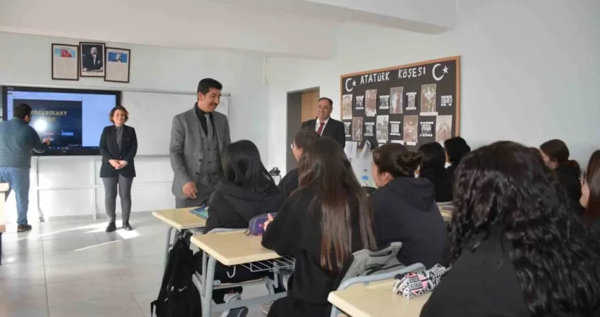 Muğla’nın Köyceğiz ilçesinde Milli Eğitim Bakanlığı Bireysel Öğrenme Platformu (MEBİ)