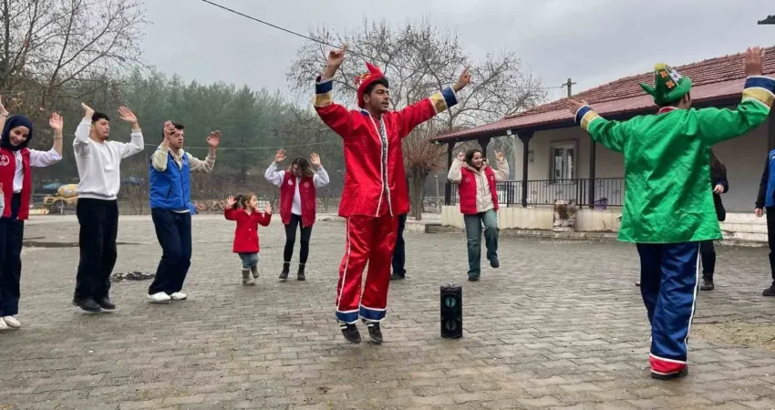 Muğla’nın Ula ilçesinde Gençlik ve Spor İlçe Müdürlüğü tarafından düzenlenen