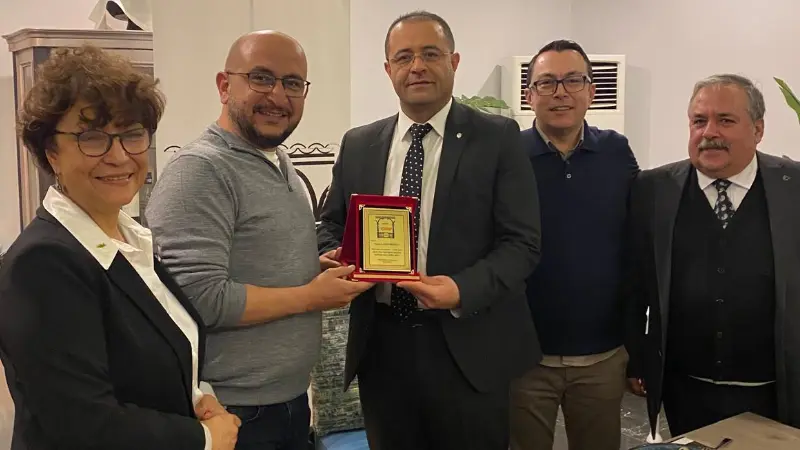 2004 yılında kurulan Hür Düşünce Platformu’nun geleneksel olarak sürdürdüğü Aylık