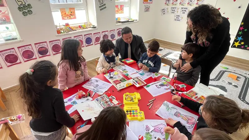 Muğla İl Milli Eğitim Müdürü Emre Çay, Ula ilçesinde bulunan