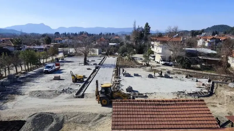 Muğla’nın Köyceğiz ilçesine Yeni Pazar Yeri Muğla’nın Köyceğiz İlçesi Beyobası Mahallesi’nde maliyeti 2 milyon 203 bin