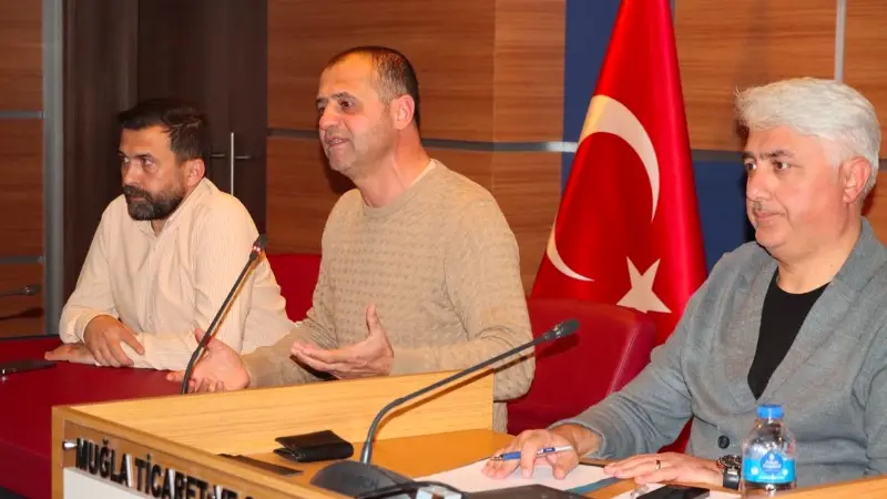 Muğlaspor, 2024-2025 sezonu kapsamında altyapı oyuncularının velileriyle bilgilendirme toplantısı düzenledi.