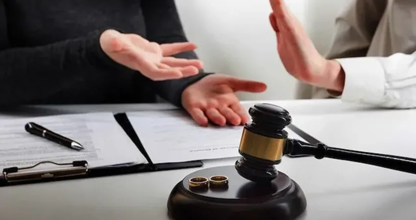 Aile mahkemelerinin yargılamaları yeni boşanma usullerine göre şekillenecek. Bir gün