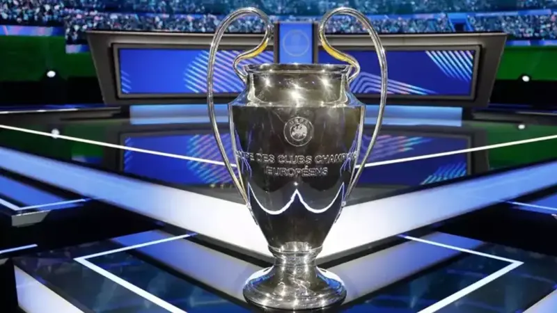 Süper Lig’i ikinci sırada tamamlayan Fenerbahçe, Şampiyonlar Ligi’ne 3. Ön