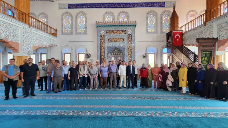 Muğla’nın Köyceğiz ilçesinde hacca gidecek olan 21 vatandaş dualarla uğurlandı.