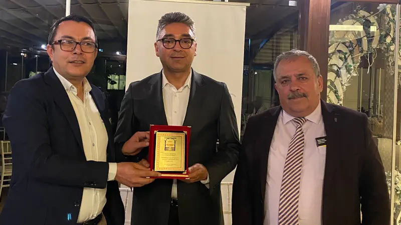 MUSKİ Genel Müdürü Şengül, Hür Düşünce Platformu’nun Konuğu Oldu Muğla’da 2000 yılından bu yana faaliyetlerini sürdüren Hür Düşünce Platformu,