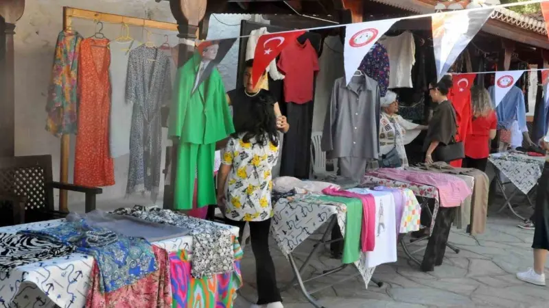 Menteşe Belediyesi tarafından düzenlenen kış dönemi kurslarında eğitim alan 1200