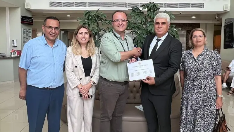 Özel Lokman Hekim Esnaf Hastanesi’ne Örnek İşveren Teşekkürü Özel Lokman Hekim Esnaf Hastanesi, Fethiye'de istihdama katkıları ve örnek