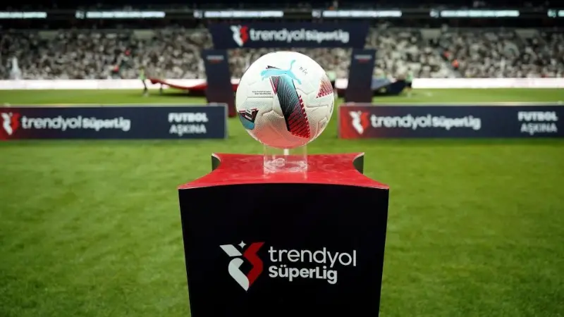 Trendyol Süper Lig’de 36. hafta heyecanı başlıyor Trendyol Süper Lig'de 36. hafta heyecanı yarın oynanacak Adana Demirspor