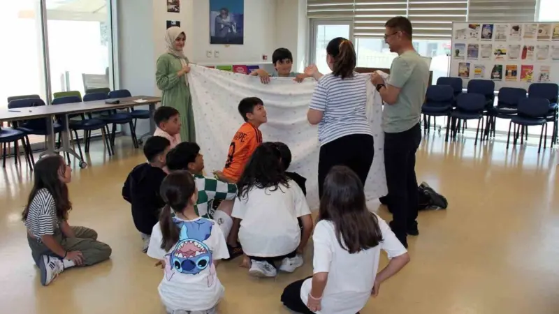 Muğla Büyükşehir Belediyesi'nin "Yaşayan Matematik Atölyesi" projesi, 5. sınıf öğrencilerinin