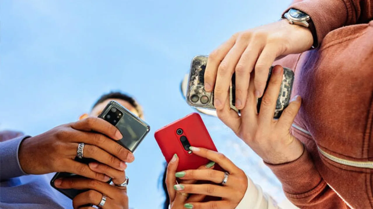 BTK ve Ticaret Bakanlığı, güvenlik riski taşıyan 4 cep telefonu