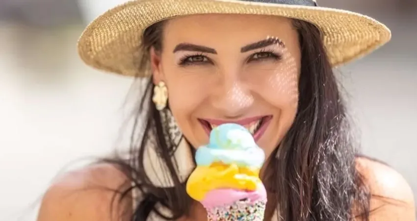 Dondurma diş sağlığını etkileyebilir… Ölçülü tüketin! Dondurmanın, yüksek şeker içeriği nedeniyle diş çürüğü riskini artırabileceğini belirten