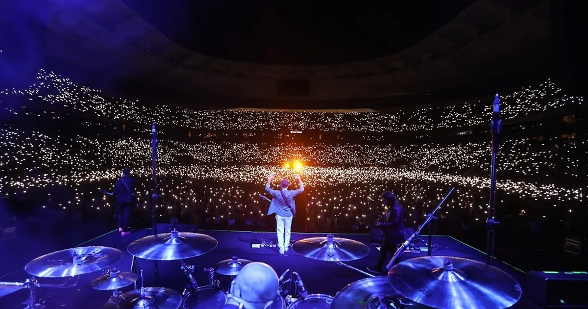 Türkiye’nin sevilen rock grubu mor ve ötesi, en büyük projelerinden