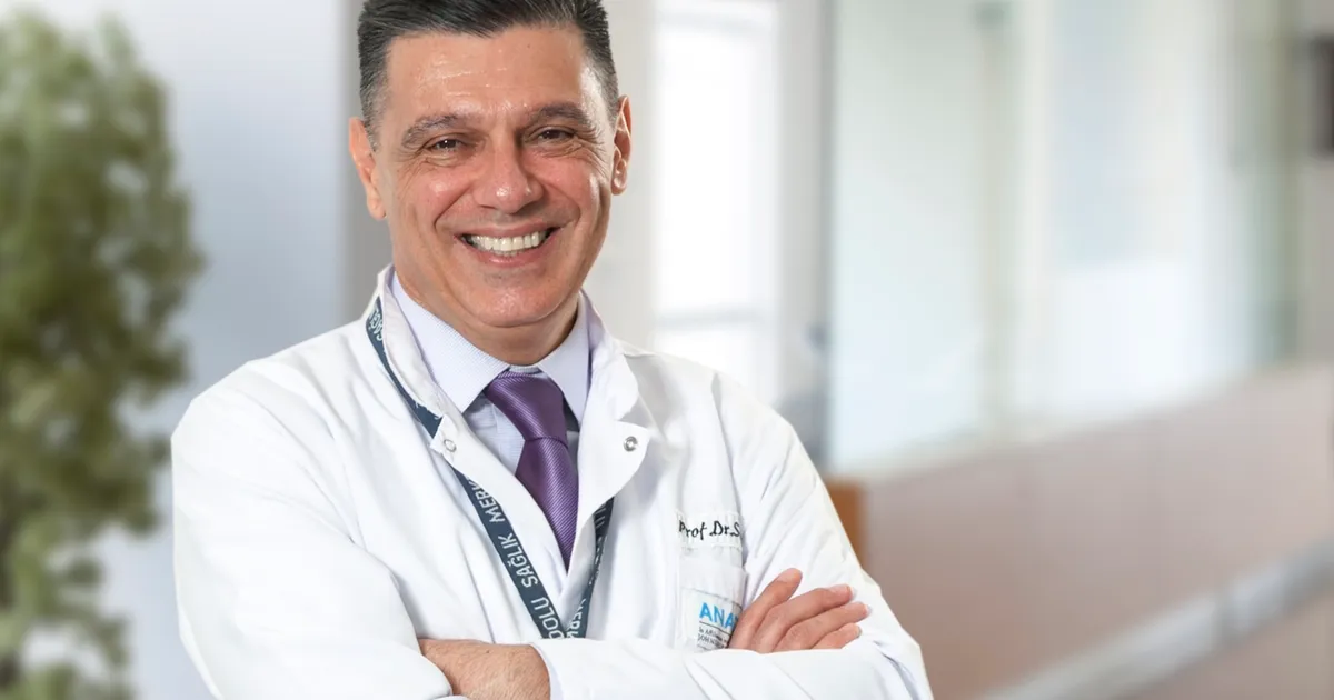 Fizik Tedavi ve Rehabilitasyon Uzmanı Prof. Dr. Semih Akı, 10