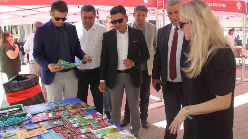 AGRO Kütüphane Muğla’da Öğrencileri Doğa ve Sürdürülebilirlikle Buluşturdu Muğla'daki Şehit İbrahim Karaoğlanoğlu Ortaokulu'nda açılan AGRO Kütüphane projesiyle, öğrencilere