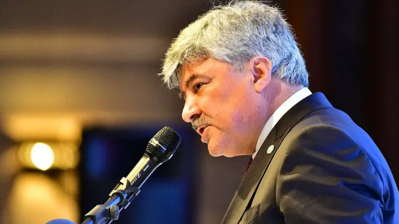 ERGUN: “UÇAK BİLETLERİ EL YAKIYOR” İYİ Parti Muğla Milletvekili Prof. Dr. Metin Ergun, Kuzey Kıbrıs