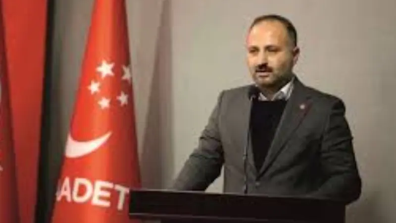 Saadet Partisi Muğla İl Başkanı Cebrail Tümenci, İstanbul’da gerçekleştirilen Özgür