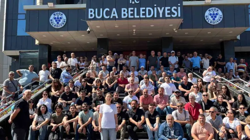 Buca Belediyesinde maaş krizine çözüm bulamayan Başkan Duman, çareyi işçi