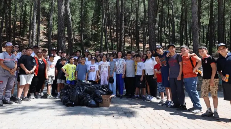 Geçtiğimiz günlerde çevre kirliliğiyle gündeme gelen Kızıldağ Mesire Alanı’nda bu