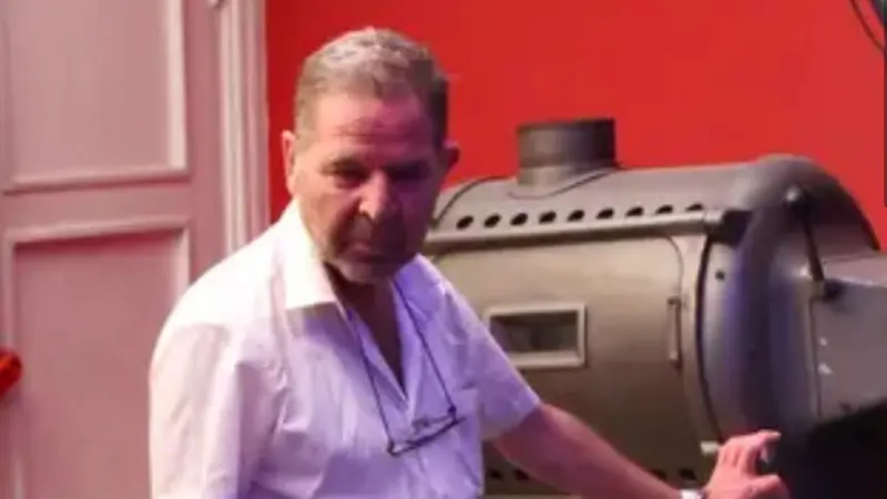 Muğla’nın Menteşe ilçesinde uzun yıllar Zeybek Sineması’nda makinist müdürü olarak