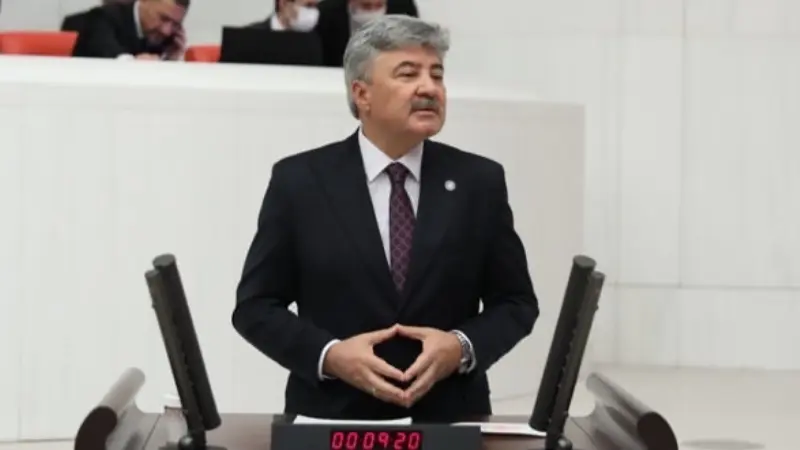 Metin Ergun: “Asgari Ücret Açlık Sınırının Altında, Adil Ücret Politikası Şart”
İYİ Parti Muğla Milletvekili Prof. Dr. Metin Ergun, TÜRK-İŞ’in Haziran