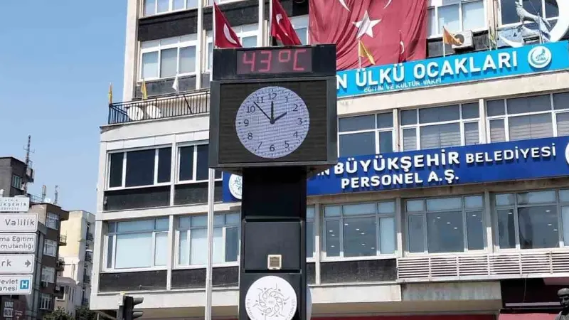 Türkiye'nin en sıcak illerinden Aydın'da, mevsim normallerinin üzerindeki 40-43 dereceye
