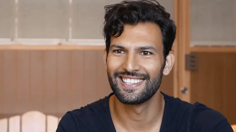 Fal hizmeti sunan 'Falaaddin' ve 'Binnaz' uygulamalarının kurucusu Sertaç Taşdelen