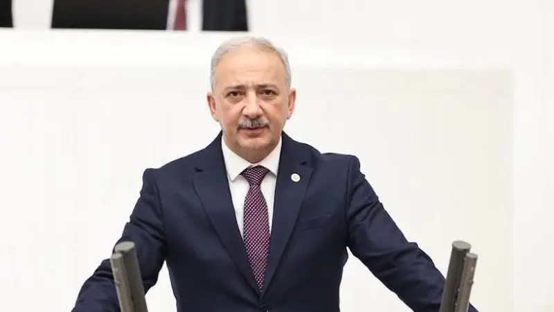 AK Parti Muğla Milletvekili Kadem Mete, yangınlarına dikkat çekerek vatandaşlara