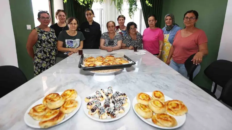 Kadın Yaşam Merkezleri’nde pasta yapım kursu Muğla Büyükşehir Belediyesi'nin Kadın Yaşam Merkezleri aracılığıyla sunduğu pastacılık kursları,