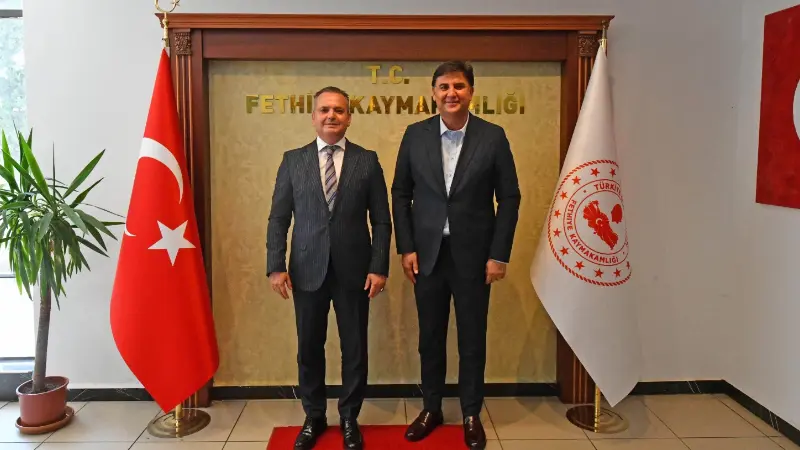 Karaca’dan, Kaymakam Akkaya’ya ziyaret Fethiye Belediye Başkanı Alim Karaca, Fethiye Kaymakamı olarak görevine atanan