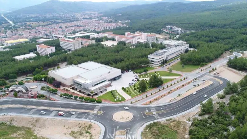 Muğla’da ilk yetkili kurum MSKÜ’deki bilirkişilik eğitimlerine yoğun ilgi Muğla Sıtkı Koçman Üniversitesi (MSKÜ), her yaştan ve her kesimden