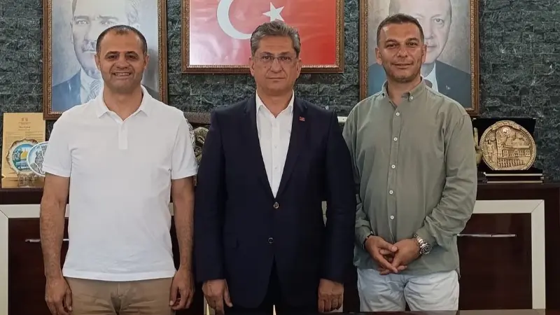 Muğlaspor Kulübü Başkanı Menaf Kıyanç ve Başkan Yardımcısı Muhammet Bahçeyaka,