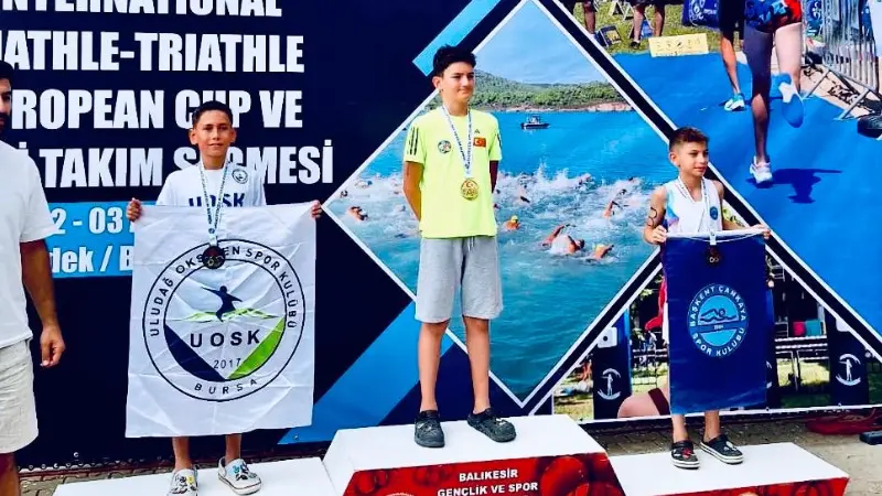 Muğla Büyükşehir Belediyesi Spor Kulübü'nden Kerem Batur Genç, Balıkesir'deki International