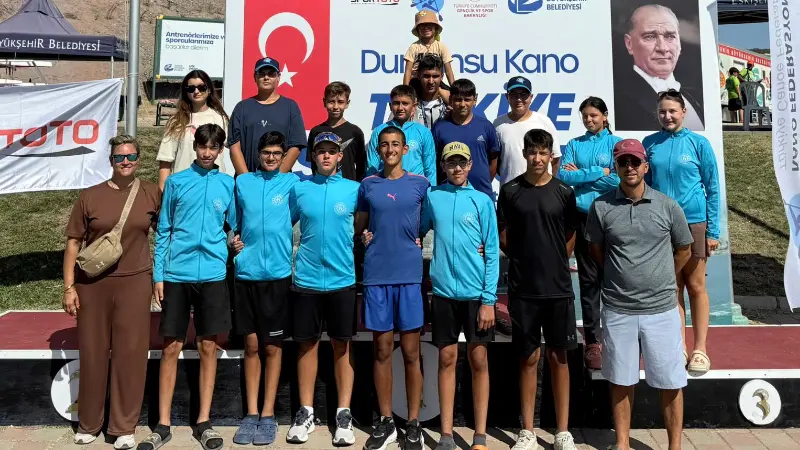  Eskişehir’de düzenlenen Durgunsu Kano Türkiye Şampiyonası’nda Köyceğiz Su Sporları Sporcu