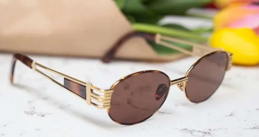 Bursa Özel Hayat Hastanesi Göz Hastalıkları Uzmanı Op. Dr. Metin