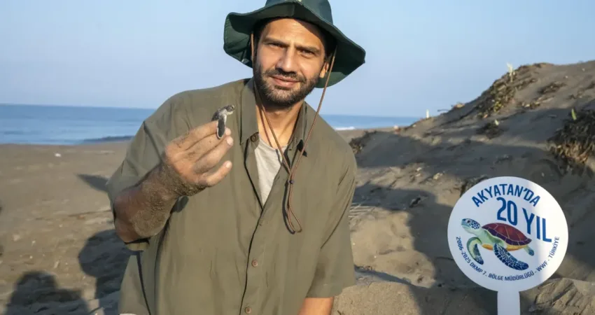 Ünlü oyuncu Kaan Urgancıoğlu, bu yılki saha kampına gönüllü olarak