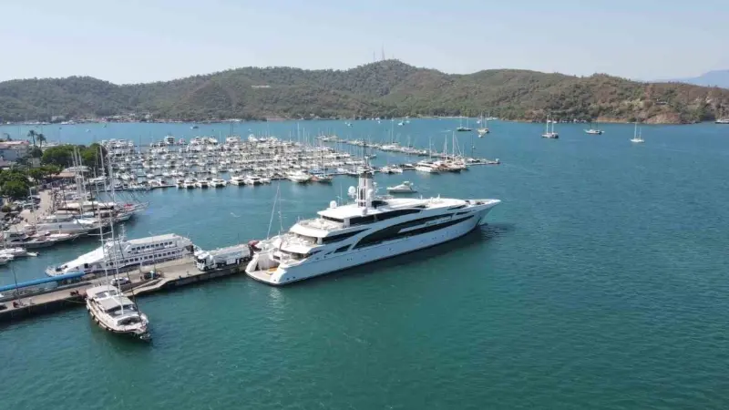 Covid-19'dan hayatını kaybeden Kazak iş adamı Alijan Ibragimov’un eşi Mukadaskhan