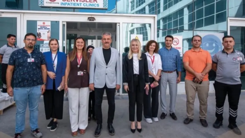 Muğla Eğitim ve Araştırma Hastanesi’nde Diyaliz Hastaları İçin Yeni Yataklar Açıldı Muğla Eğitim ve Araştırma Hastanesi’nde artan hasta yoğunluğunu karşılamak ve