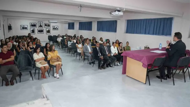 Muğla'da Türkiye Yüzyılı Maarif Modeli Okul Öncesi Programı çerçevesinde öğretmenlere