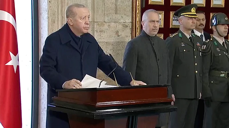 Türkiye Cumhuriyeti'nin kurucusu Büyük Önder Mustafa Kemal Atatürk, ebediyete intikalinin