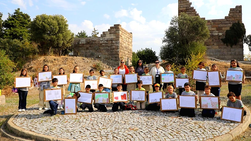 Bodrum Belediyesi, “Arkeoloji ve Görsel Sanatların Buluşması: Çocuklarla Bodrum’un Tarihi