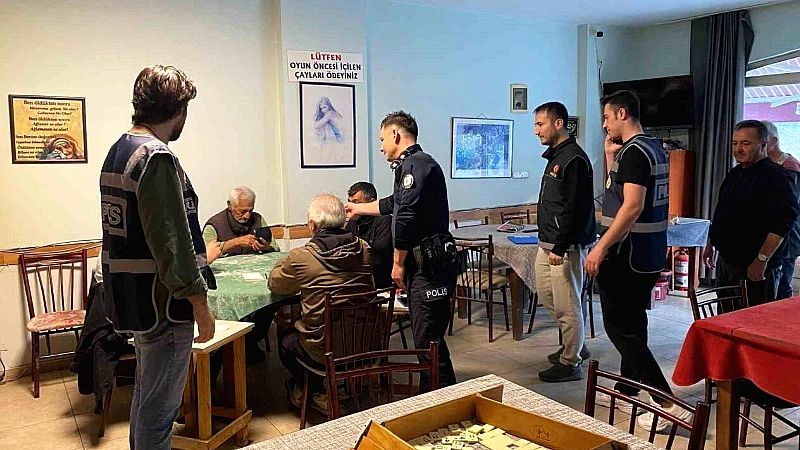 Muğla'nın Datça ilçesinde gerçekleştirilen denetimlerde 288 şahıs ve 48 araç