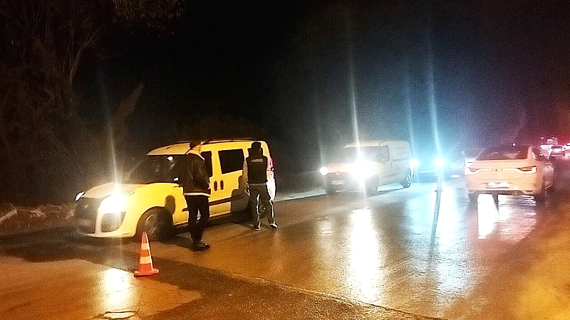 Muğla İl Emniyet Müdürlüğü ekipleri, Menteşe ve özellikle Kötekli Mahallesi'nde