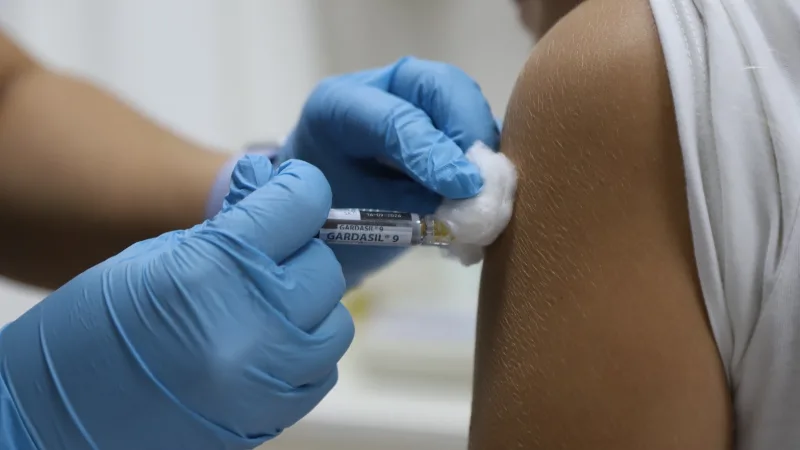 Muğla Büyükşehir Belediyesi, rahim ağzı kanserine karşı koruyucu HPV aşısı