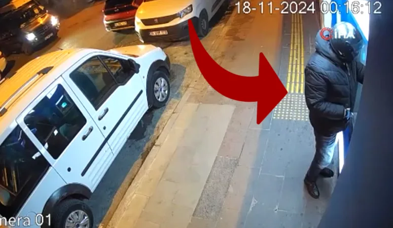 İstanbul'da, ATM'lerden tornavida ile 199 bin 760 TL çalan T.K.